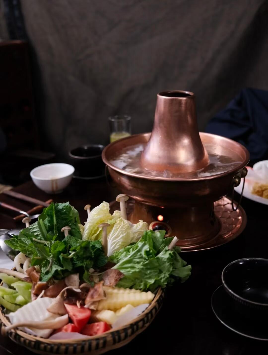 餐食火锅